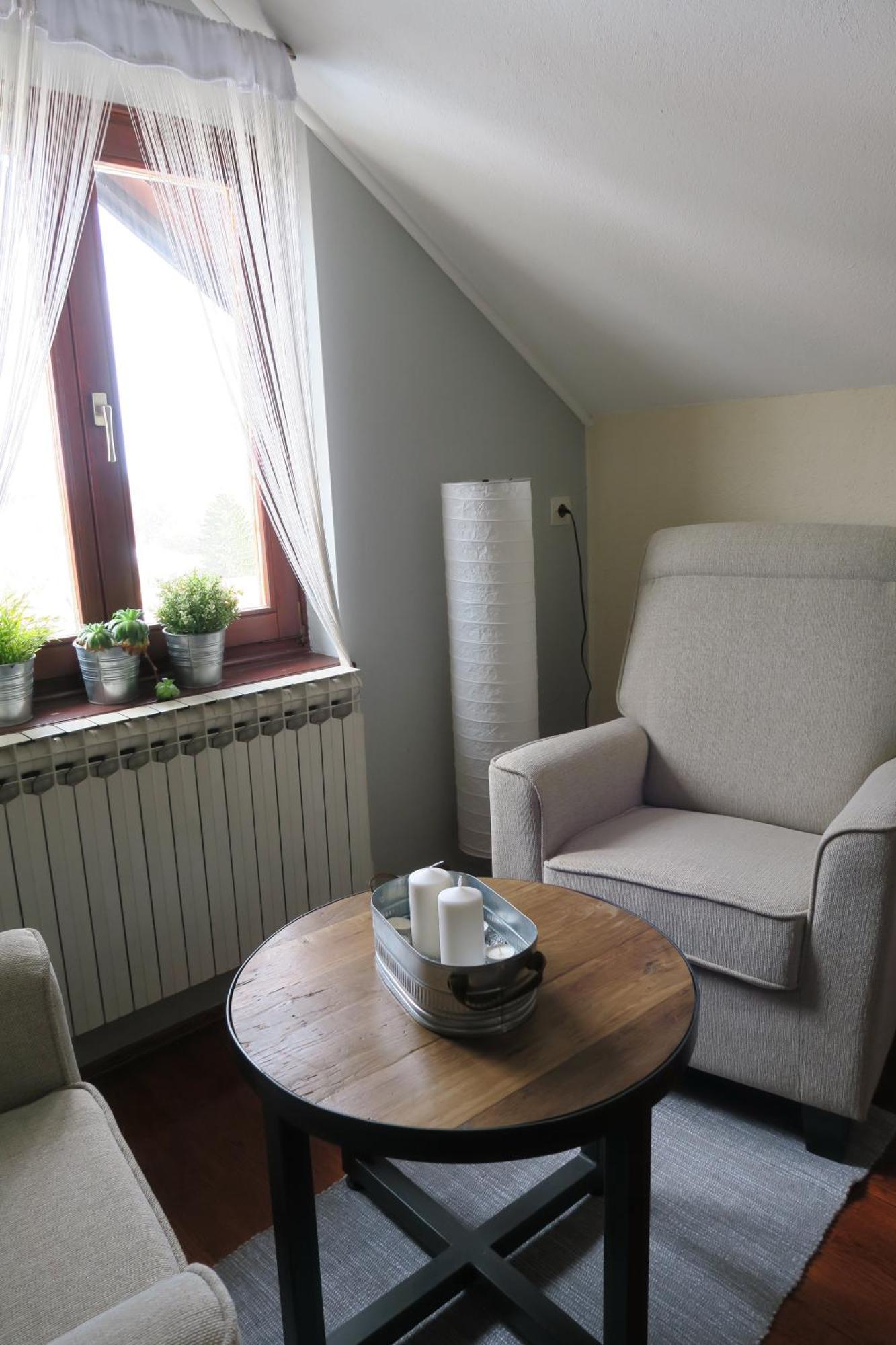 Apartments And Rooms Stefanac สลูน ภายนอก รูปภาพ